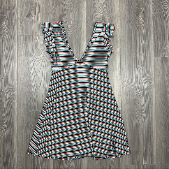Wild Fable Striped Flutter Sleeve V Neck Mini Dress XS - Picture 1 of 6